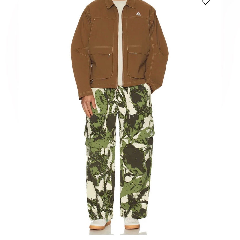 NIKE
Acg Smth Summit Cargo Zip Pant